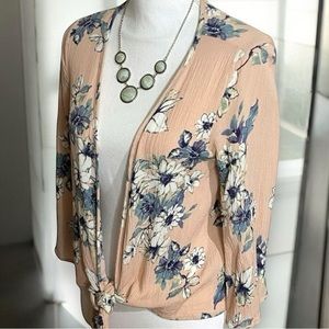 Lela‎ Sky Rose Floral Print Lightweight Tie Front Top